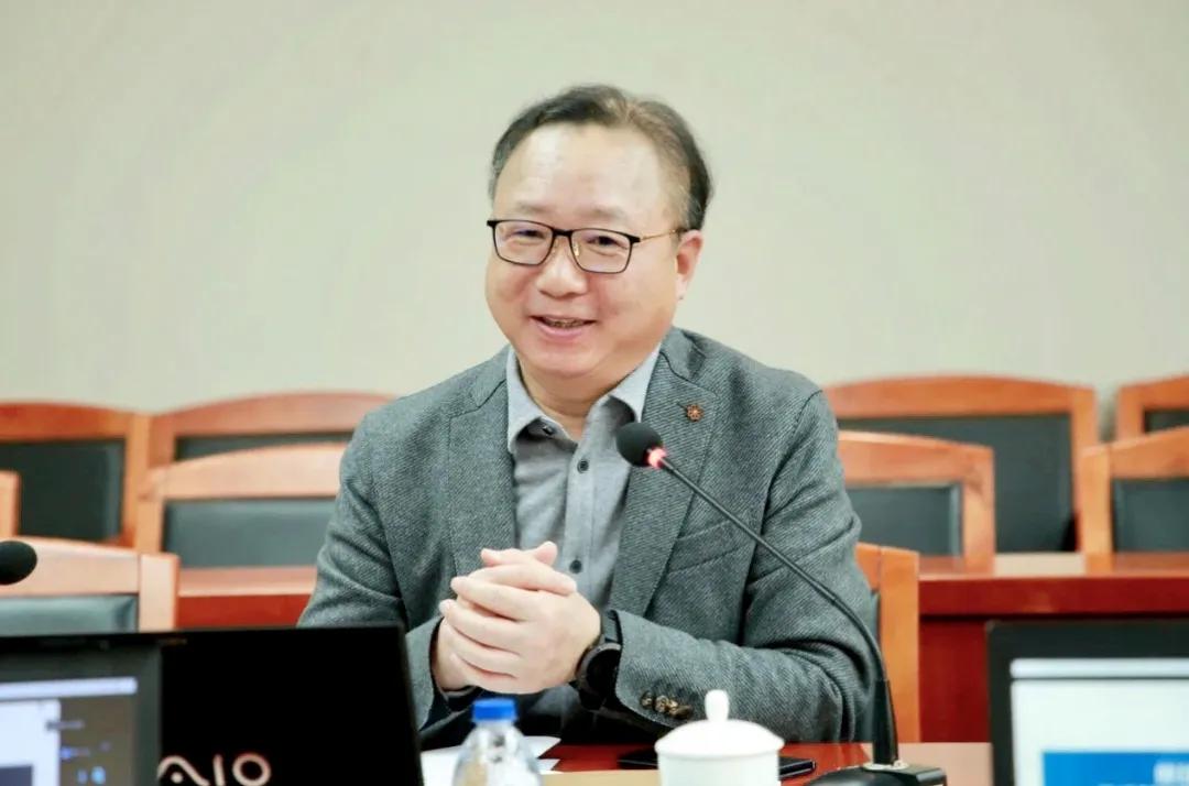 走过极不平凡的路,走过极不平凡的七年