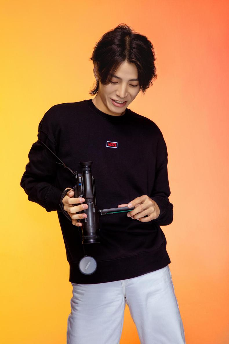 vans基础款卫衣,vans2019连帽卫衣