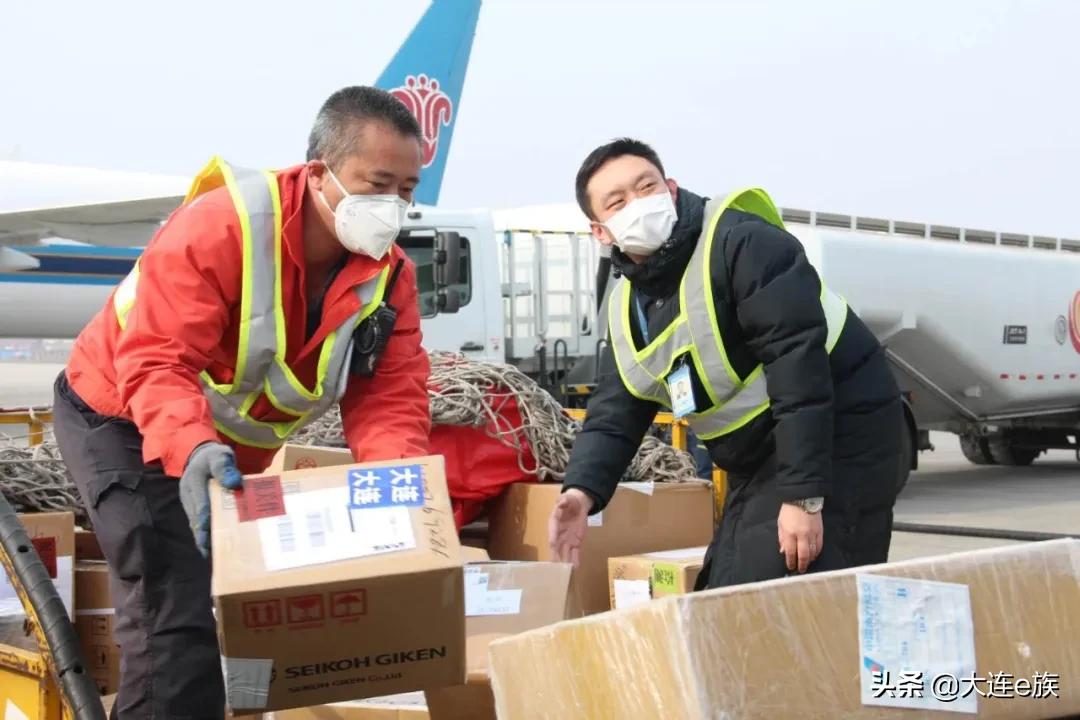 今日大连至北京航班,大连飞武汉要几小时