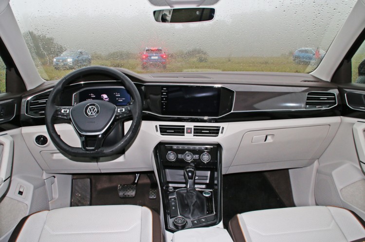 同样价位的大众与斯柯达区别,斯柯达对应大众捷达车型