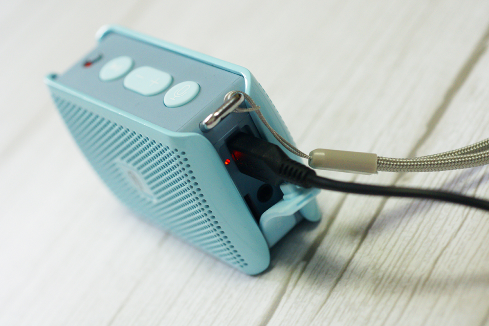 doss好用吗,doss掌上智能音箱