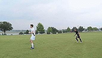 十个足球比赛常用过人教学,球场上的经典技巧大家都学一学吧