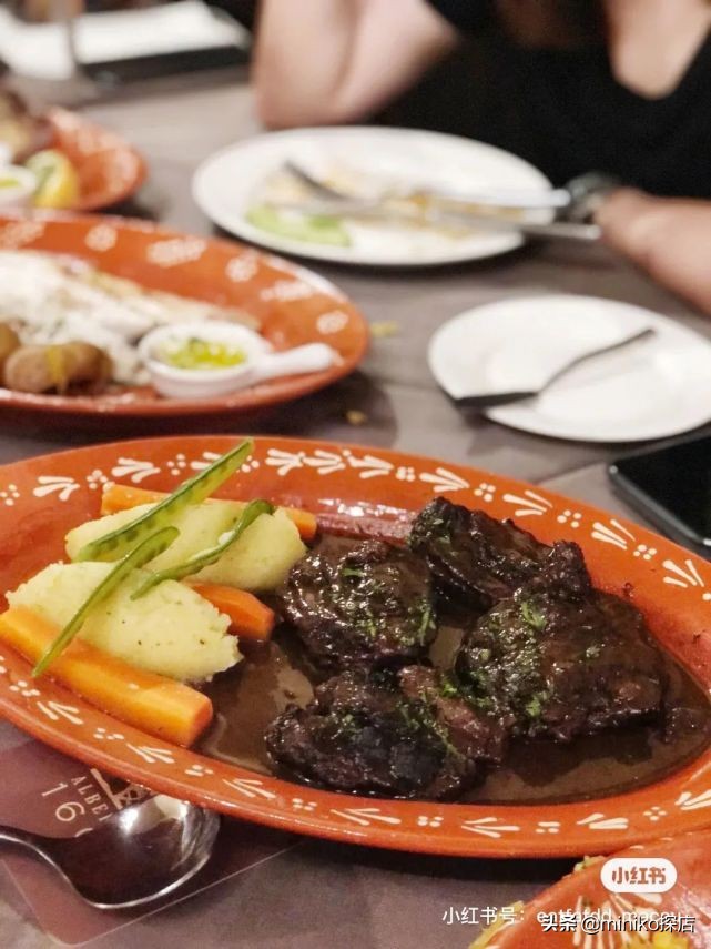 成都澳门机票买一送一,成都飞澳门隔离不