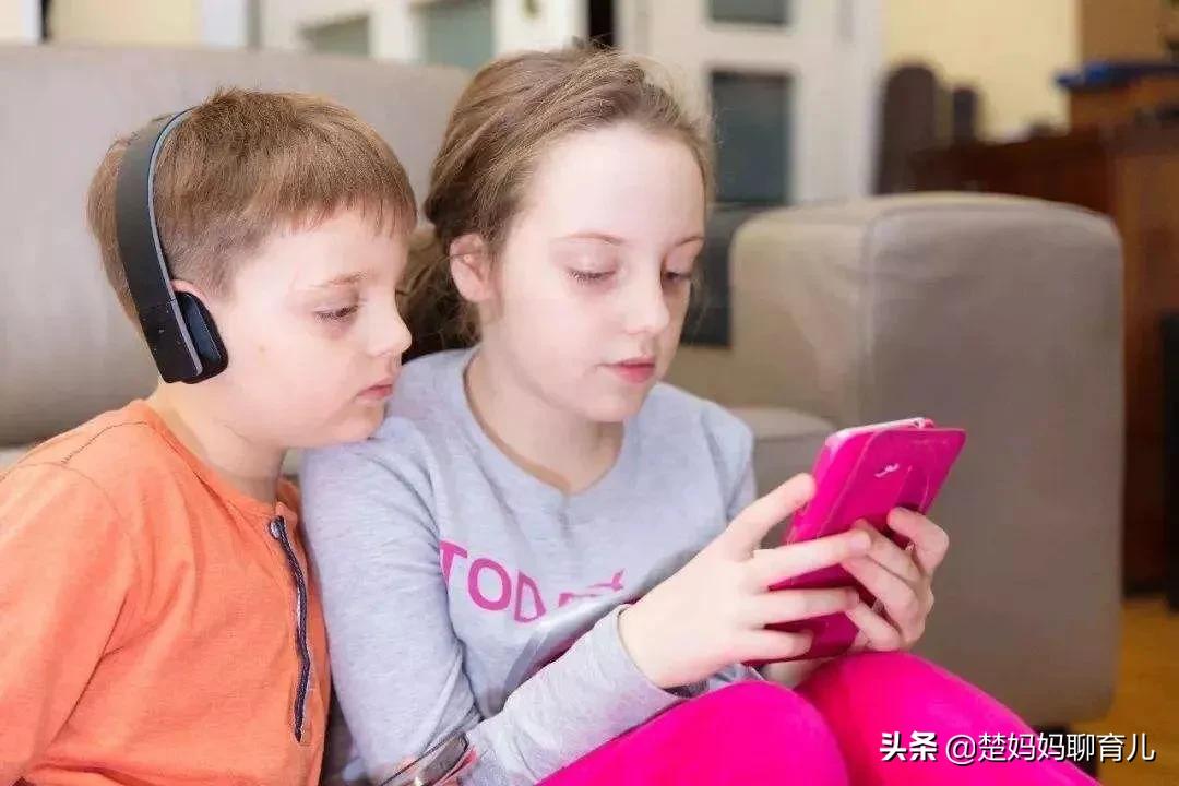 孩子网络社交有什么后果,家长该干涉孩子的网络社交吗