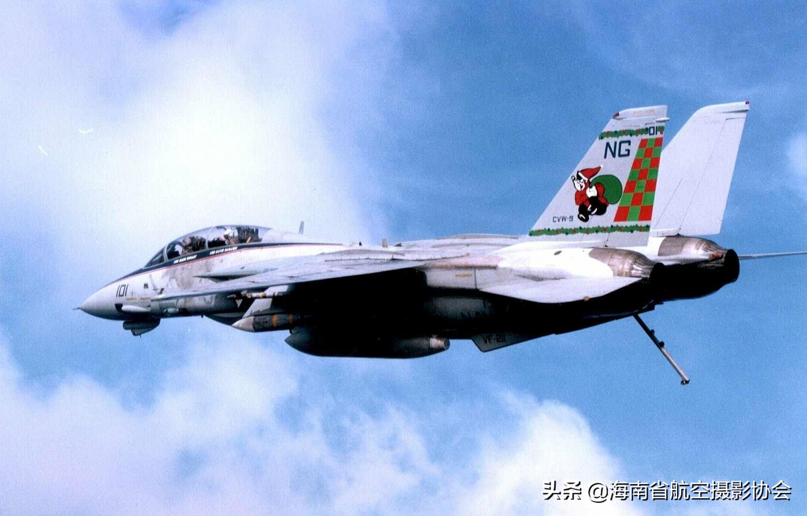 圣诞老人已出发，我们来数一数航空与圣诞文化碰撞出火花的二三事