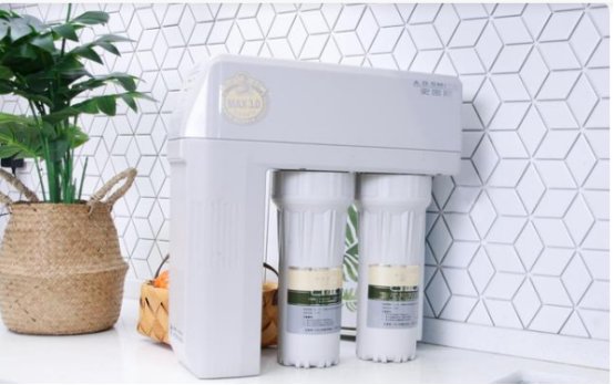 史密斯净水器和国内净水器哪个好,史密斯净水器品牌排行榜前十名