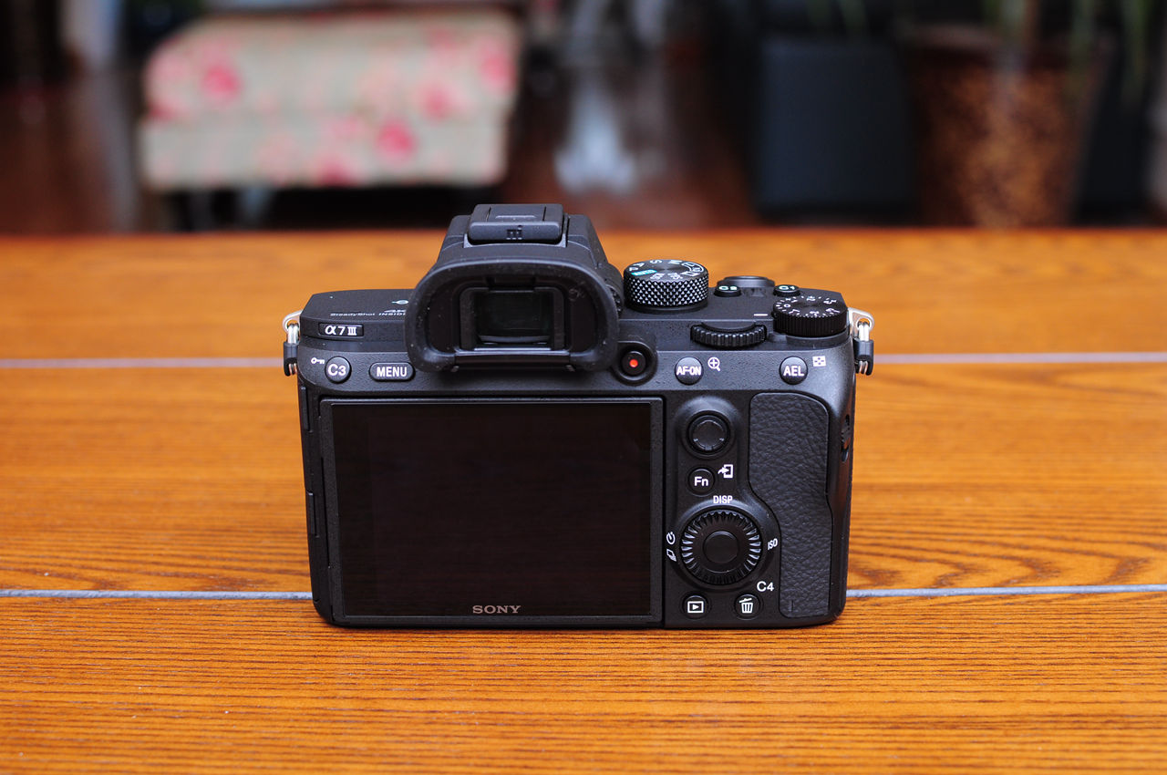 自媒体新手入门用什么拍摄设备,自媒体入门级拍摄设备推荐