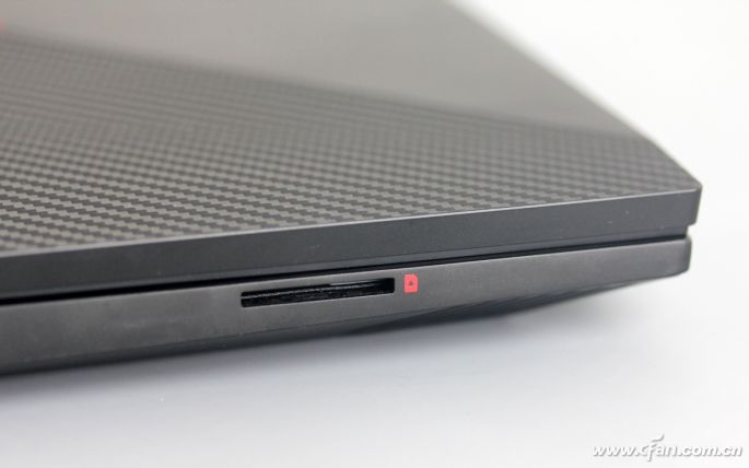 读卡器的生死劫!笔记本是否需要为读卡待命?