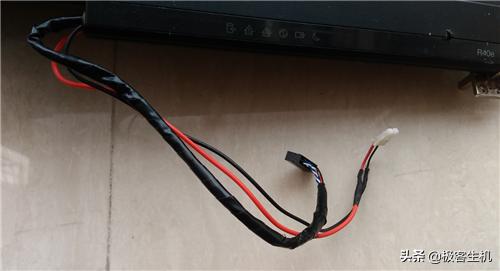 旧笔记本怎么改造成电视,废旧笔记本显示屏改电视