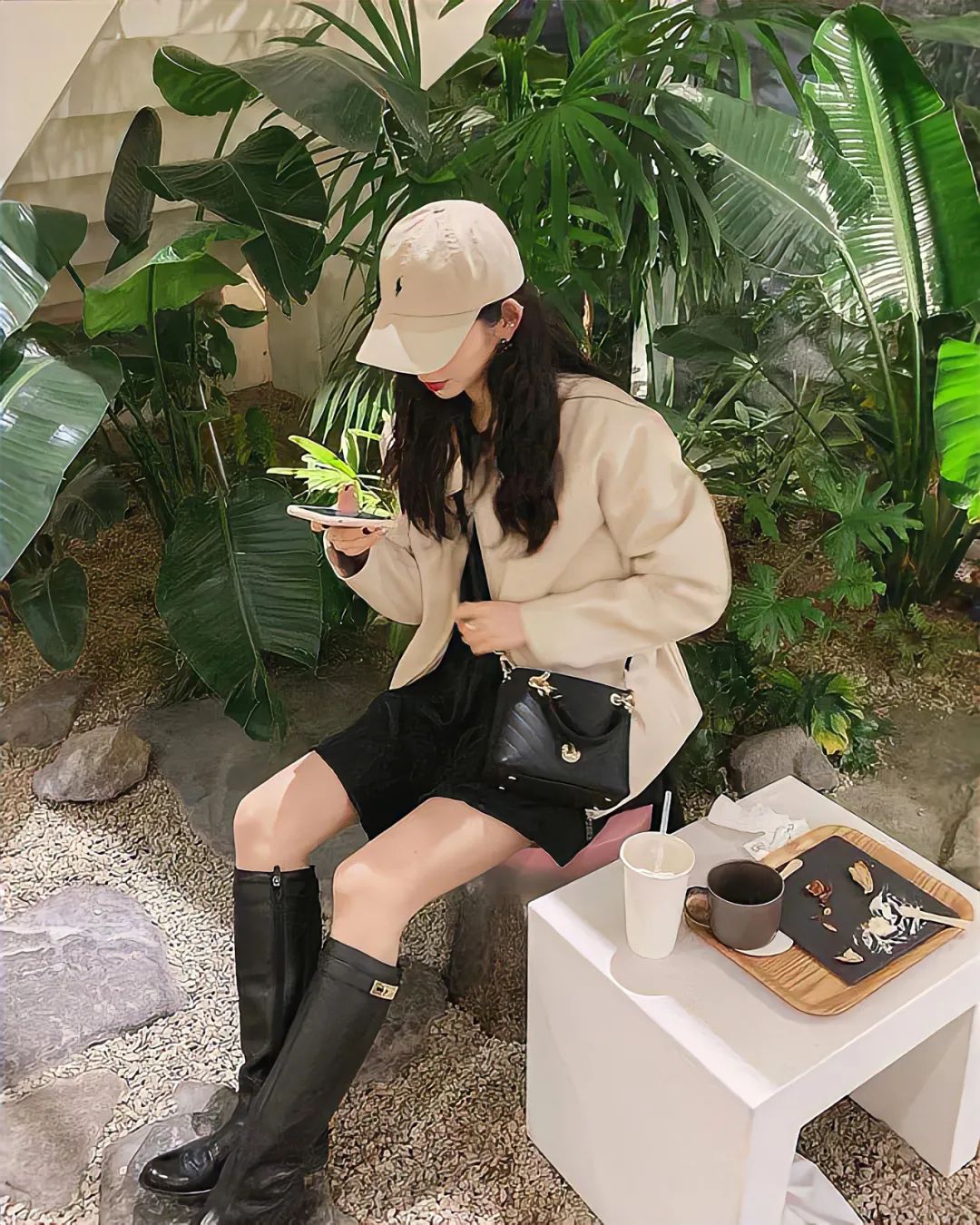 马丁靴过气了吗,马丁靴最终还是被它取代了