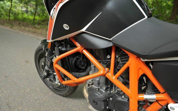 摩托车测评ktm690,ktm690duke全新摩托车