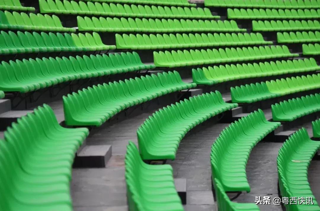 云浮新建的体育场,云浮新区体育场