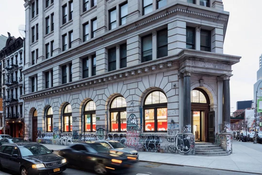 supreme酒吧是真的supreme吗,supreme是supreme旗下品牌吗