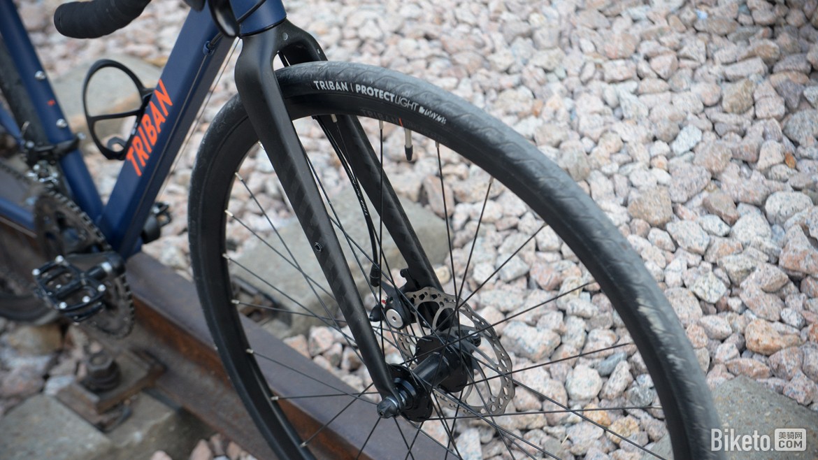 迪卡侬triban100值得入手吗,迪卡侬triban公路车怎么样