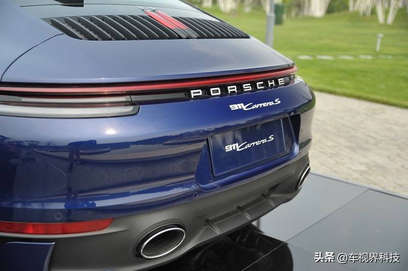 经典不息,革新不止!这才是我梦寐以求的全新保时捷911