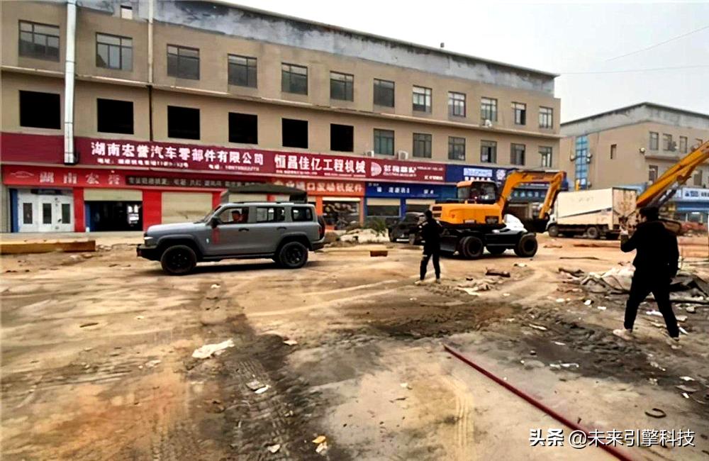 手撕坦克有点过分了吧,驭胜s350与坦克300哪个好