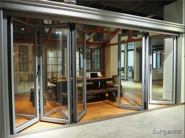 铝合金门窗玻璃胶条怎么安装视频,制作铝合金门窗技术全过程视频