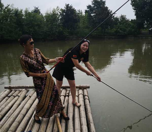 都江堰翠月湖桃花岛,垂钓都江堰桃花岛