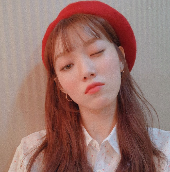 李圣经白皮肤,李圣经皮肤手感