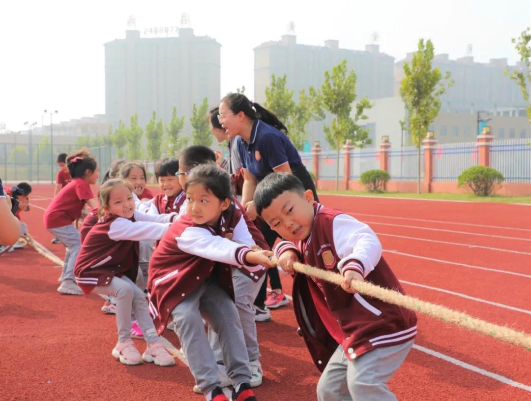 趣味运动会团结奋进,趣味运动会青春