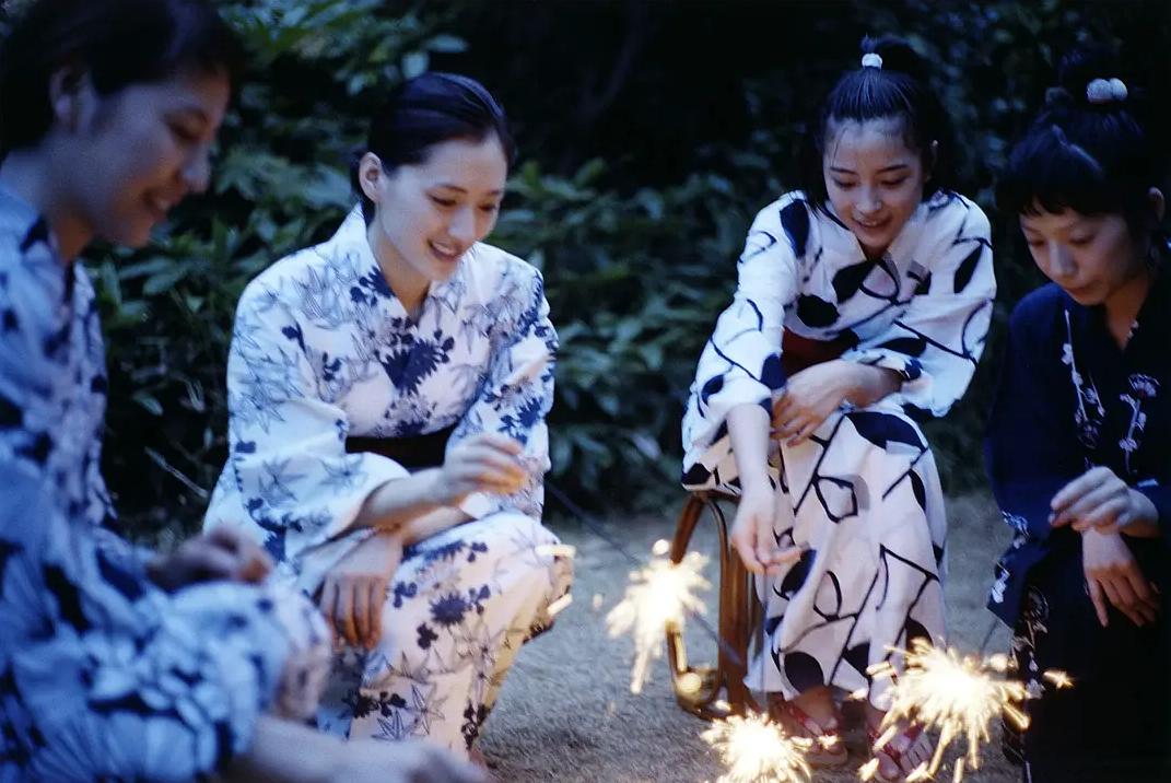 花火大会~和Ta一起看尽烟花，内含花火大会攻略日程表！