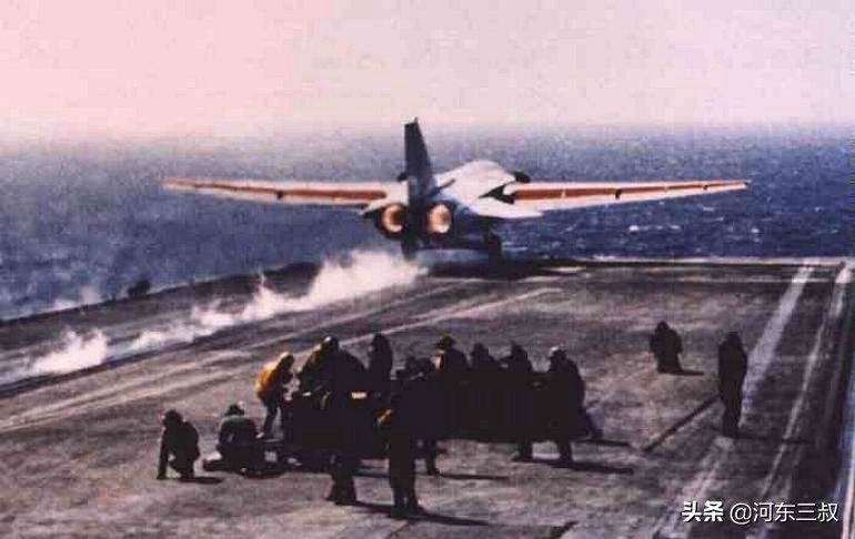 省钱并不代表好用，被国防部坑惨的F-111B“海猪”舰载机