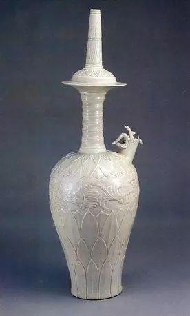 花瓶历史由来,各个年代花瓶的特点