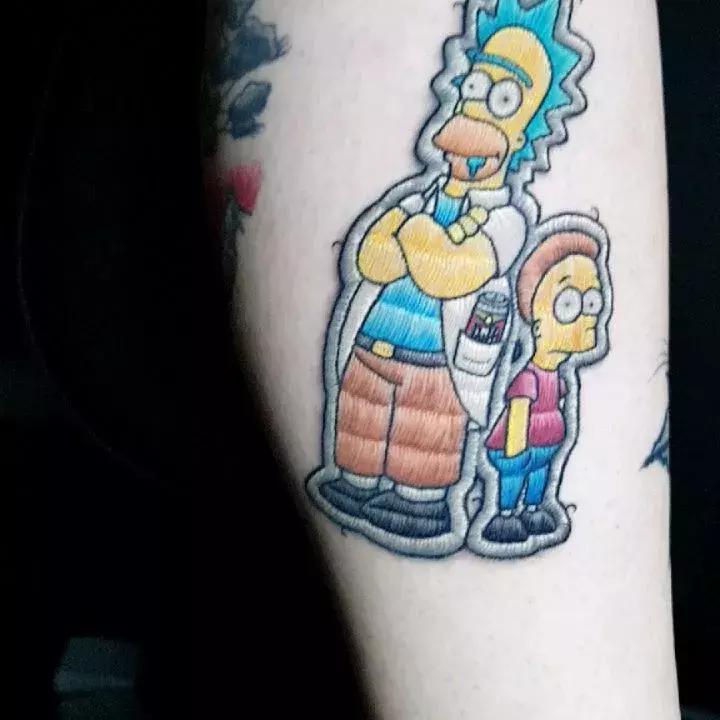 他用刺绣将回忆纹在身上，惊艳12万粉：玩的不止是心跳，还有童真