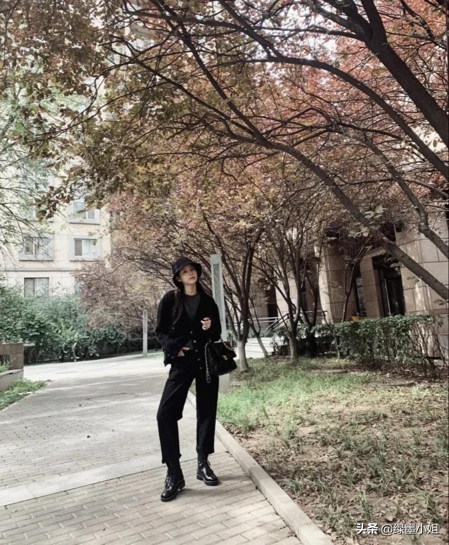 欧阳娜娜所有的包包,欧阳娜娜便宜的包包