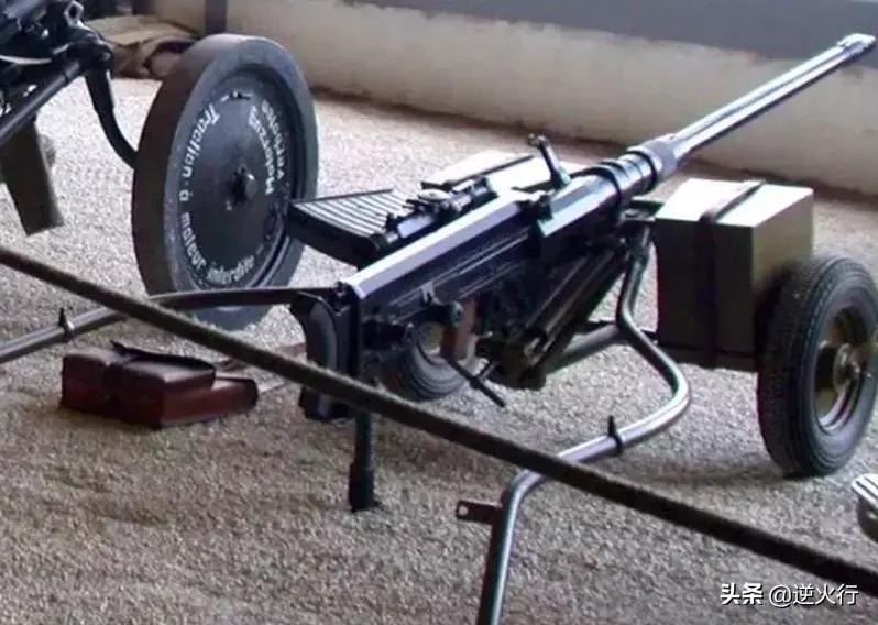 反坦克步枪后继有人!摄影师因情怀设计了巴雷特,却风靡全球*队军**