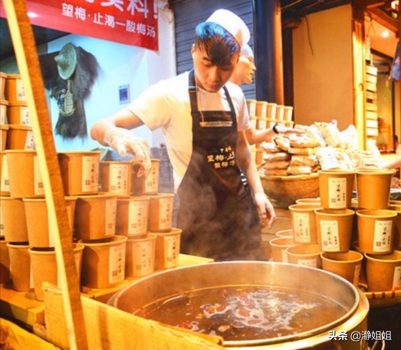 西安探店美食回民街,相约西安回民美食街