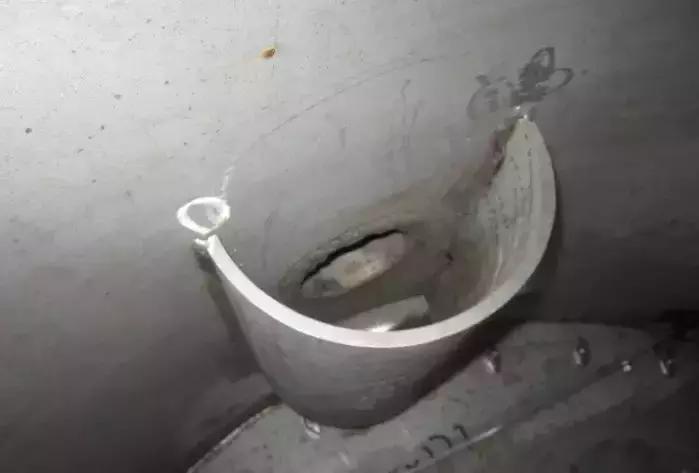 精馏塔底部,精馏塔都有什么