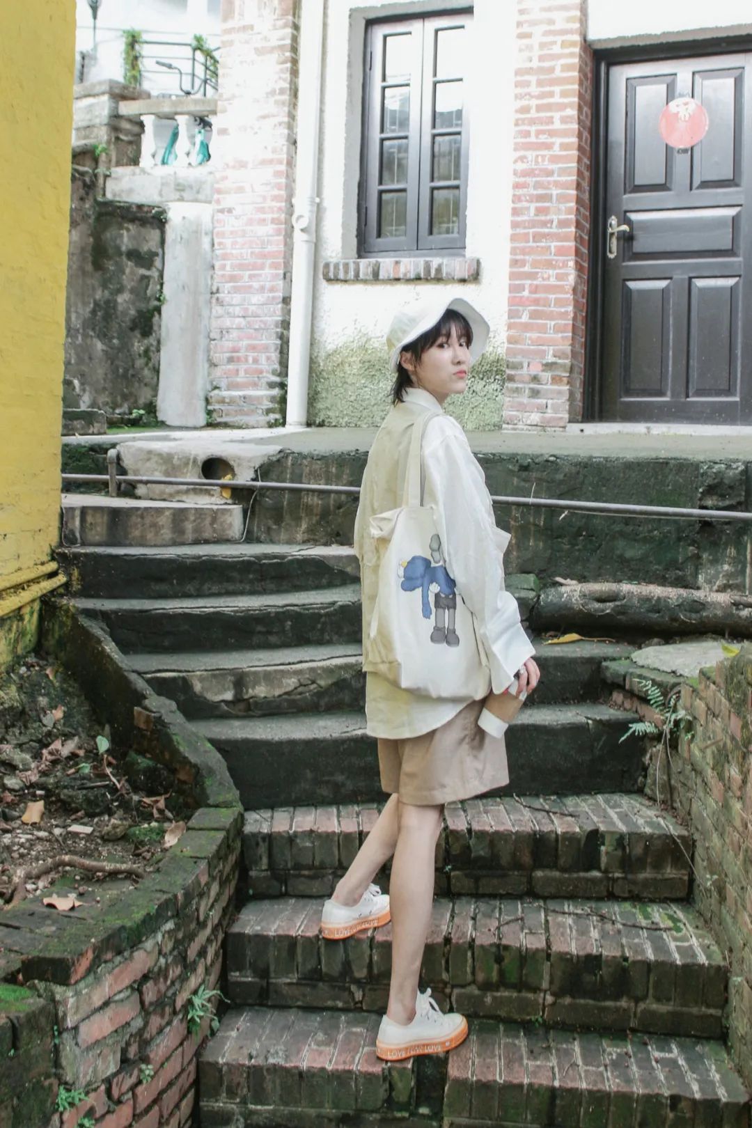 穿搭初恋裤子,初恋穿匡威