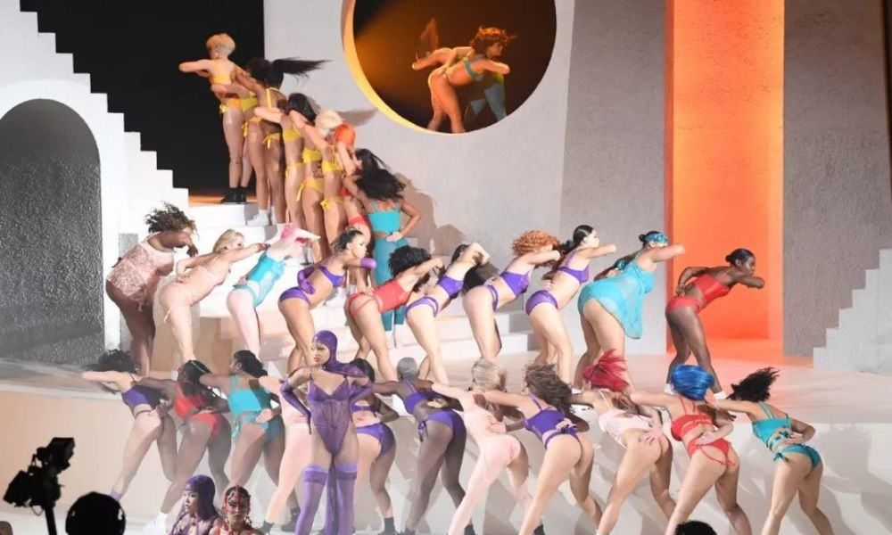 鬼鬼吴映洁牛仔裤高清写真,鬼鬼吴映洁丹宁