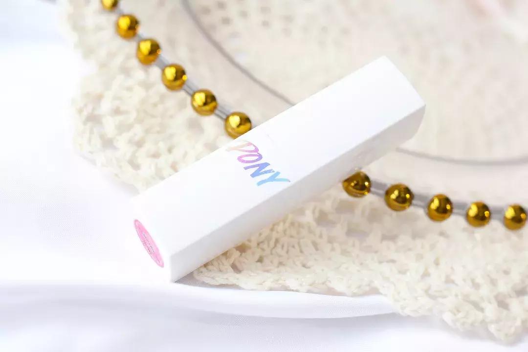 大牌口红不拔干显白试色推荐种草,显白好用的口红推荐