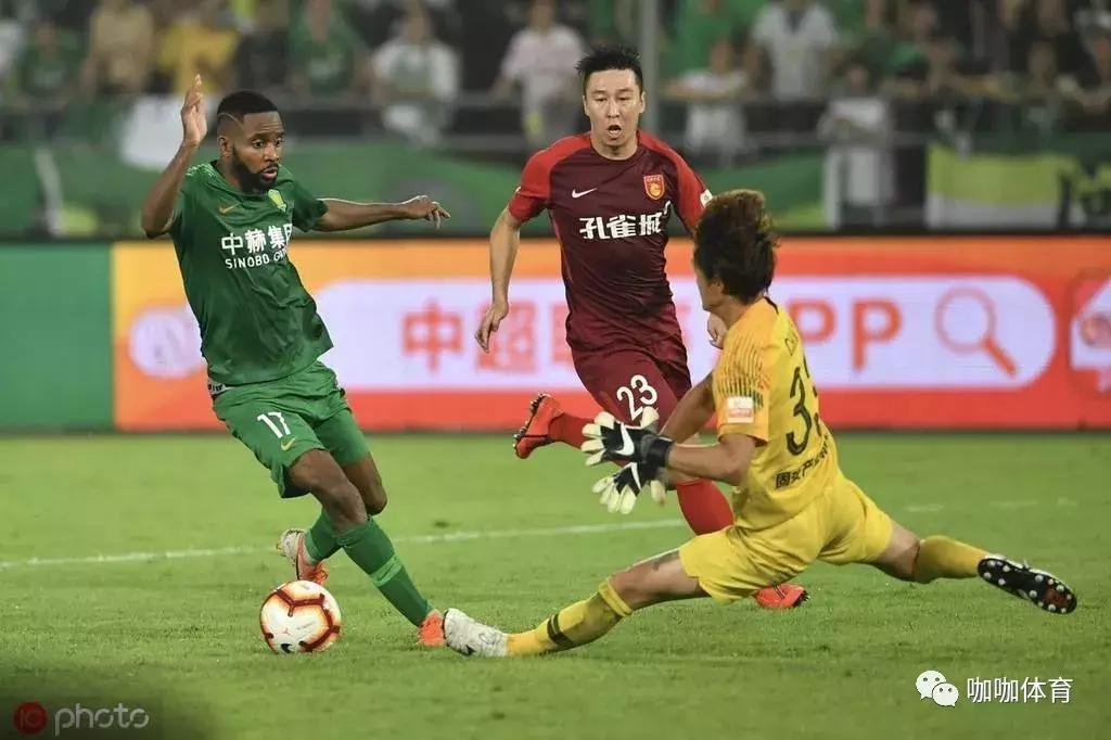 国安vs浙江点球判罚为错判,国安主裁判误判