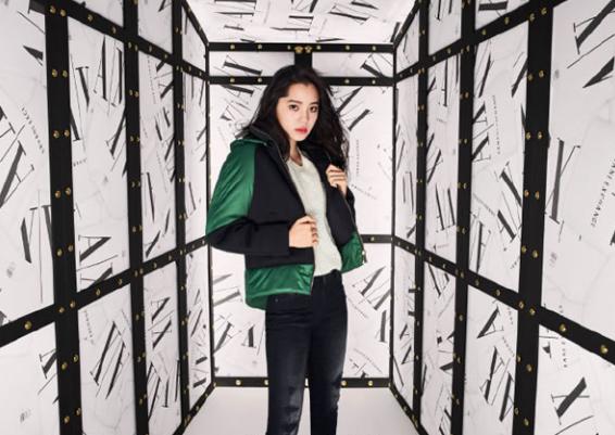 关晓彤啊,你到底是有多缺钱啊?