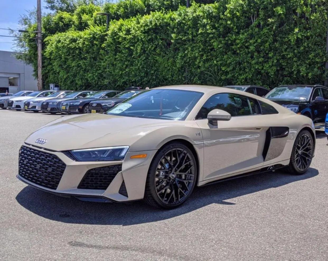 奥迪最有逼格的广告语四个圈,18款奥迪的经典广告语