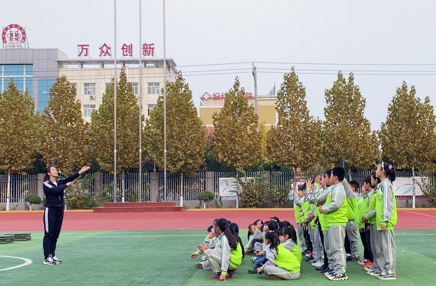 满怀豪情迎接新的一年到来,满怀激情迎接新学期视频
