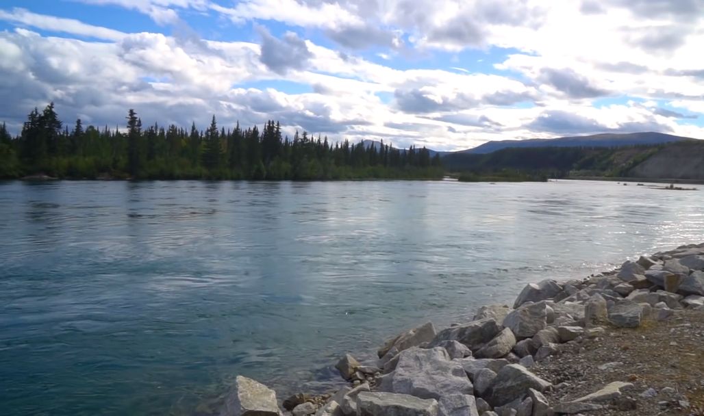 去育空，寻找这个世界的终极