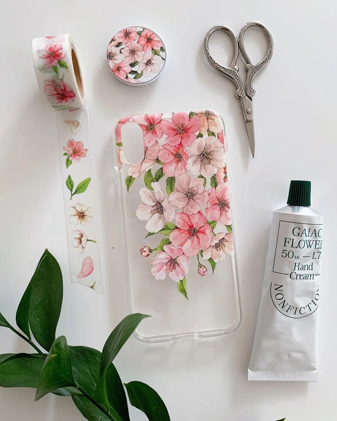 超美水彩画治愈,韩国女孩画画