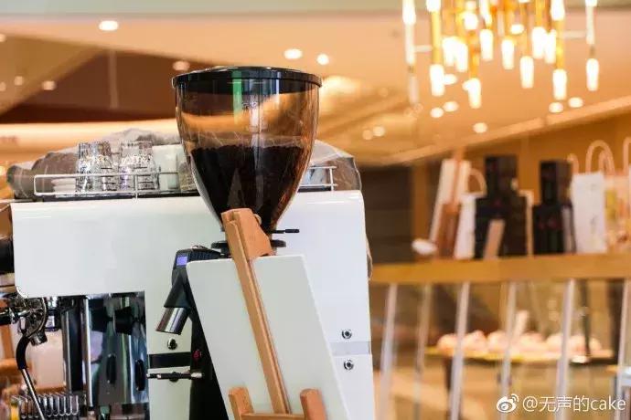 这个车行洗车速度慢10多分钟，但来过的客人都成了回头客