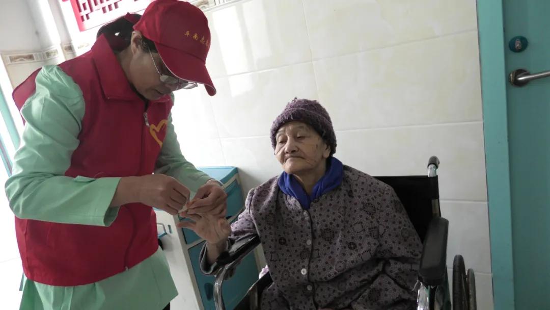 九九重阳节浓浓敬老情,九九重阳节浓浓敬老情图