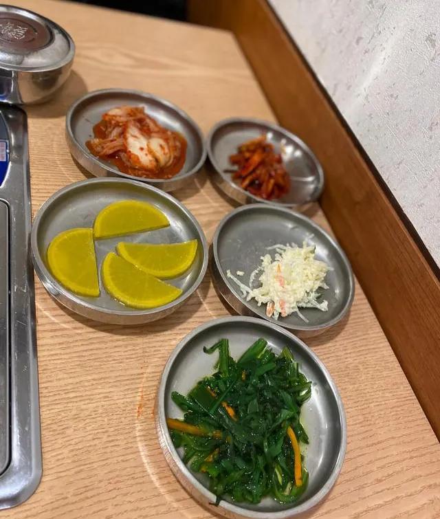 韩国旅游首尔美食探店攻略,韩国旅游点餐