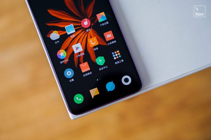 小米9和opporeno十倍变焦哪个好,小米9测评值得买吗