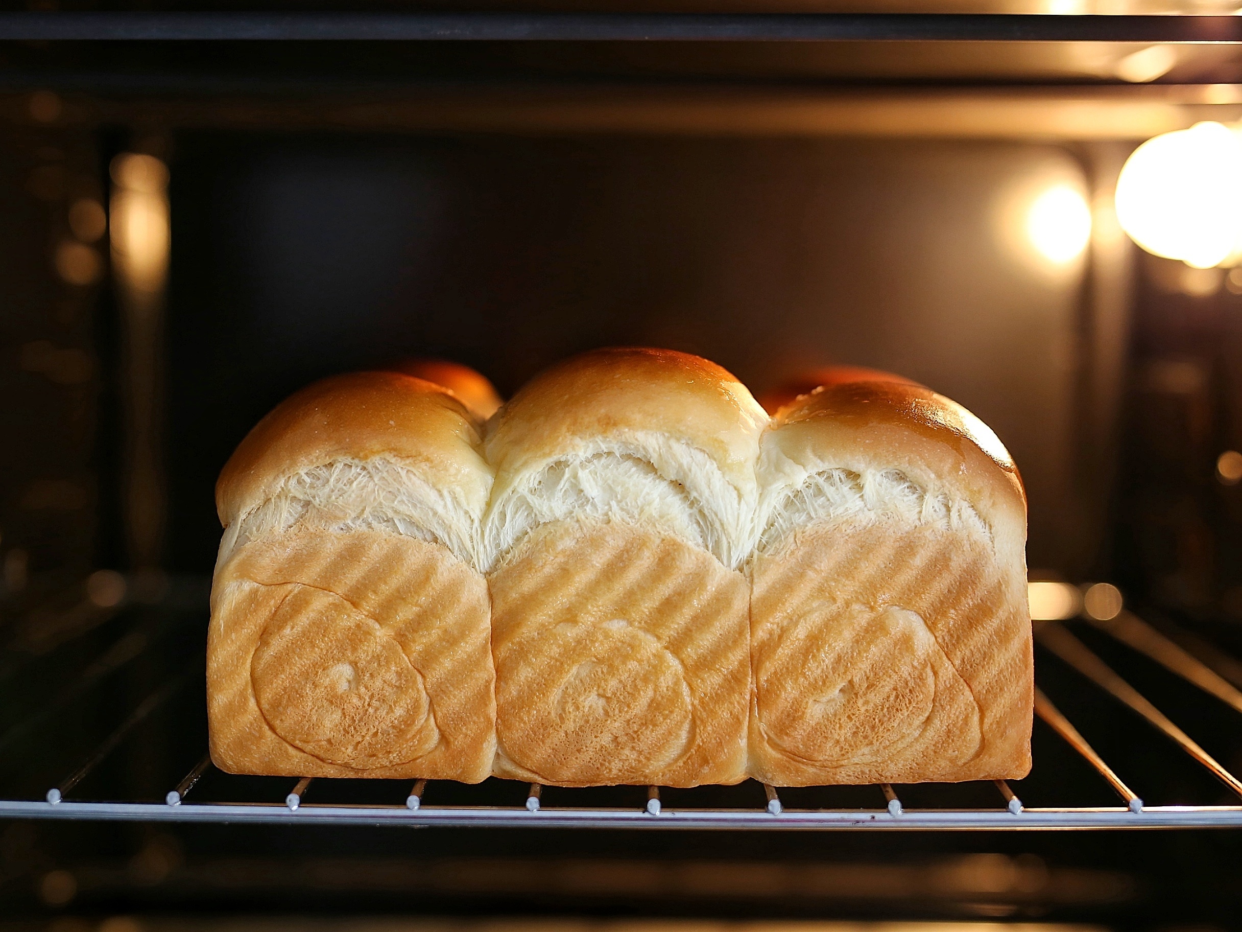 自制吐司怎么样不粘模具,自制吐司怎样不干