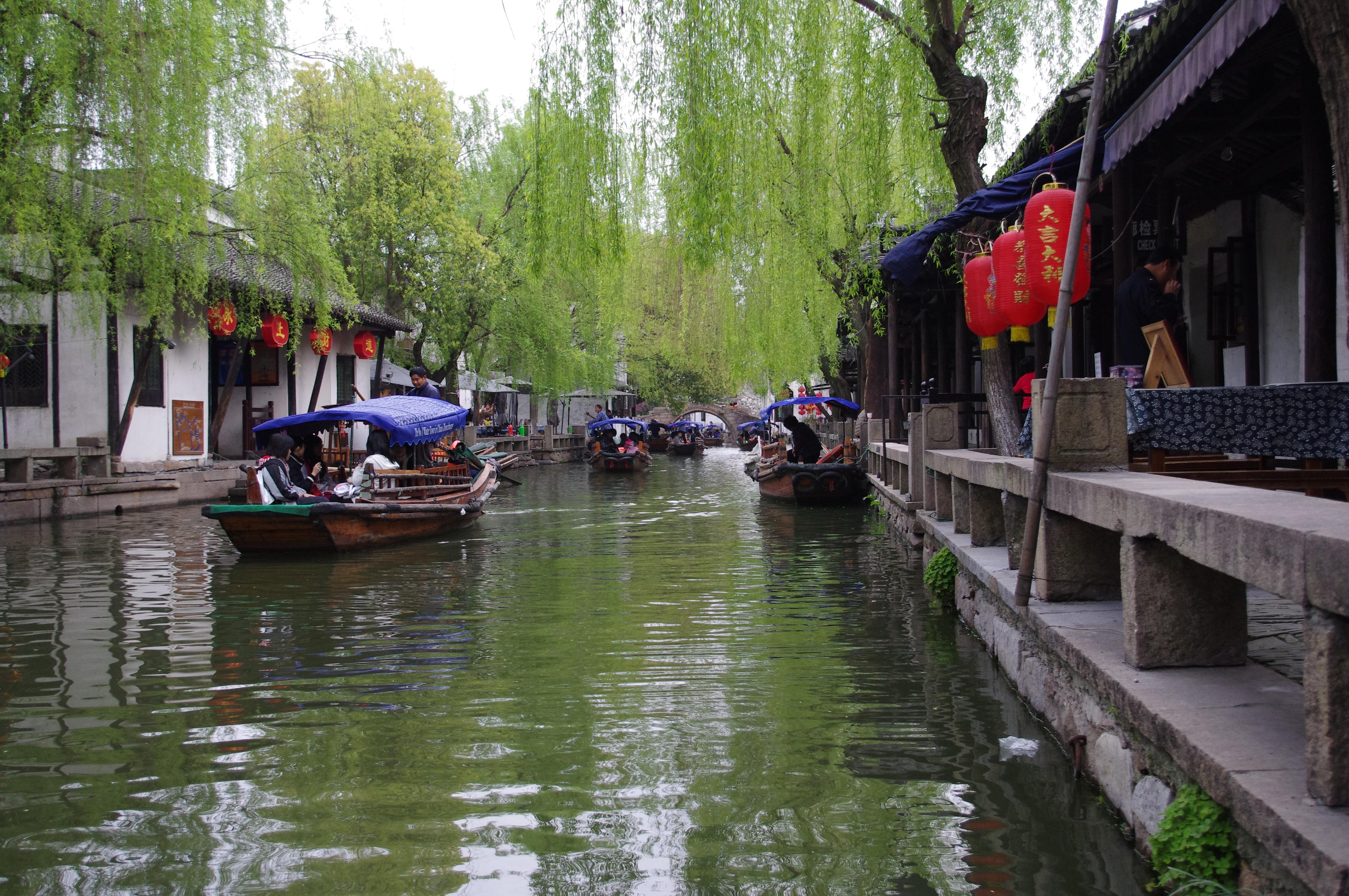 周庄古镇免费进入攻略,周庄古镇门票免费时间