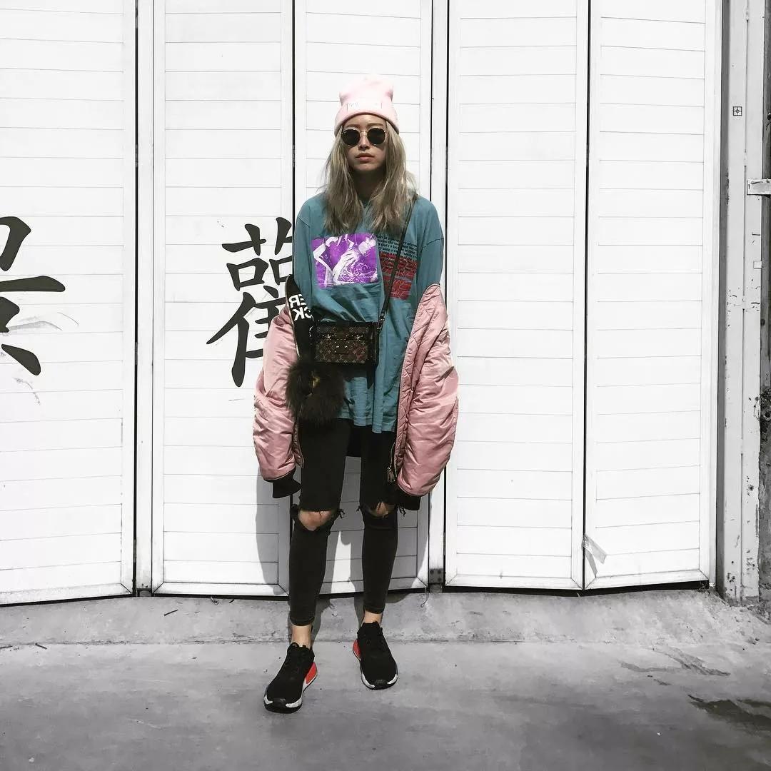 世界第一女版陈冠希,女版陈冠希斜戴帽子网红