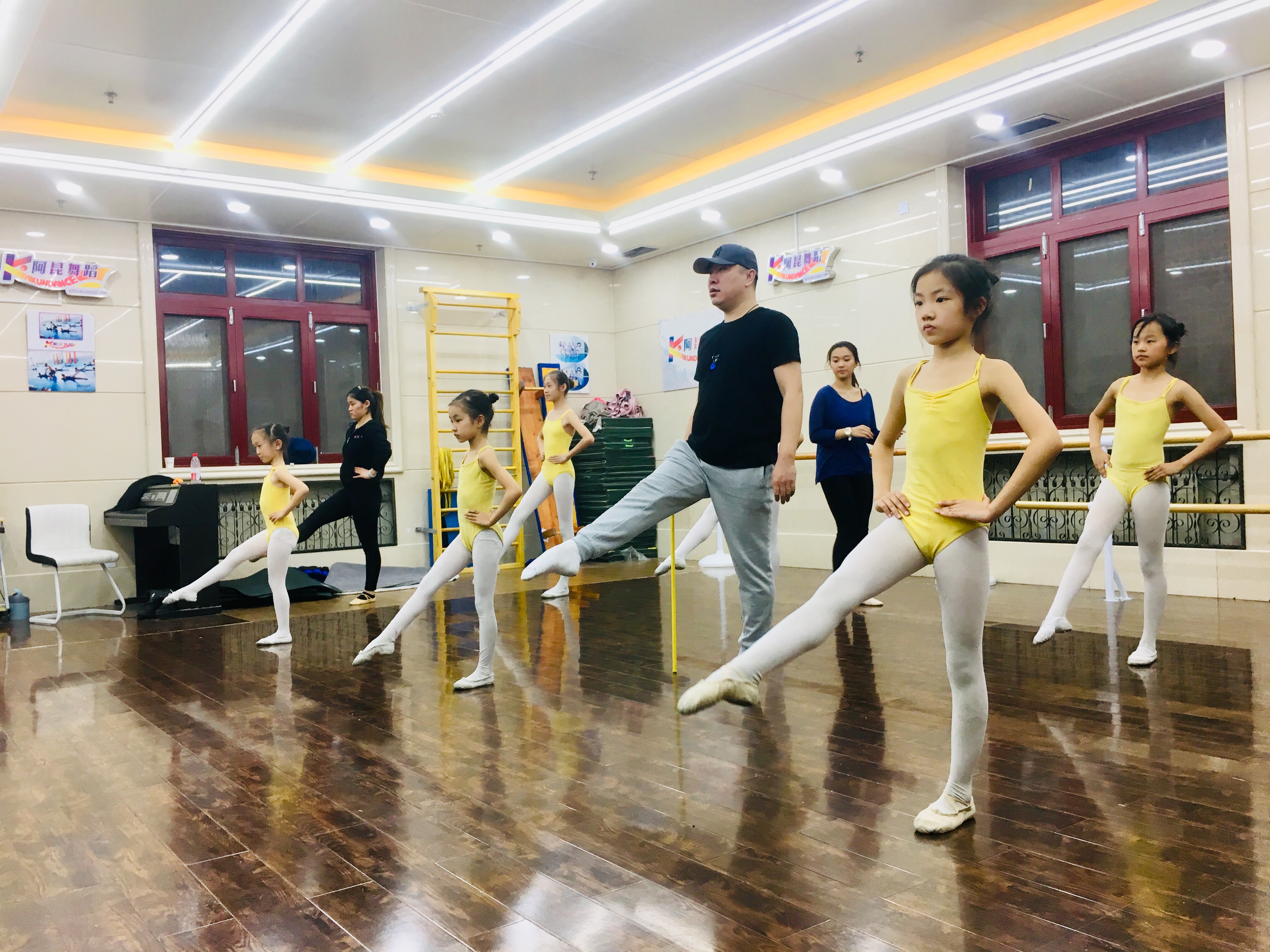 济南舞蹈培训哪家好,济南桃李舞蹈培训电话号码