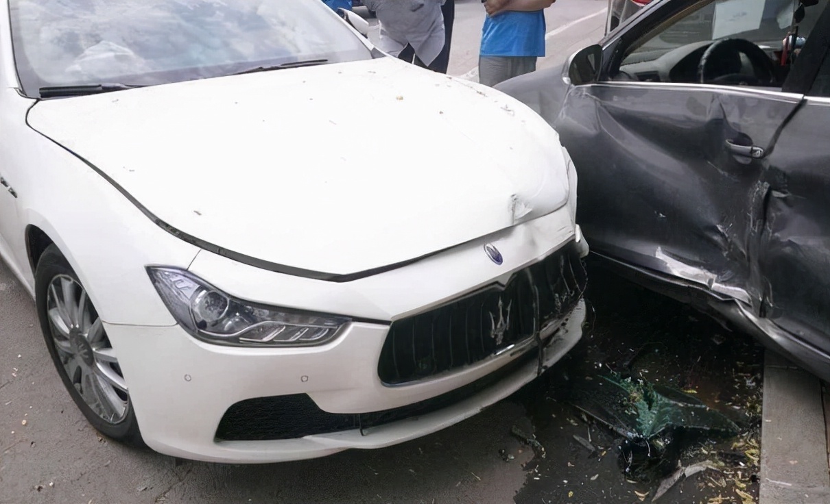 新车过了首保下次改怎么买保险,新车首保买什么保险